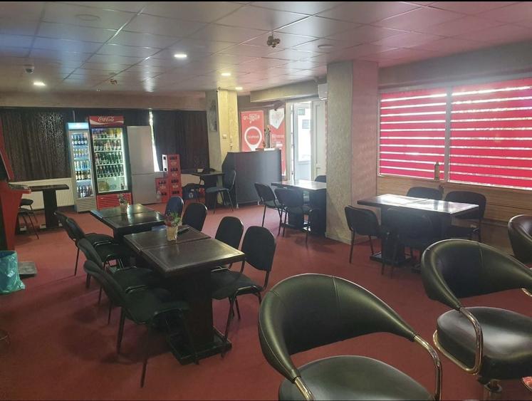 Spațiu comercial, de 80 mp, în Broșteni