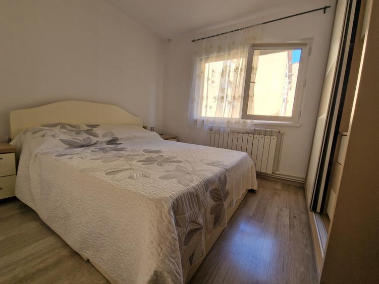 Apartament cu 2 camere semidecomandat în Inel I