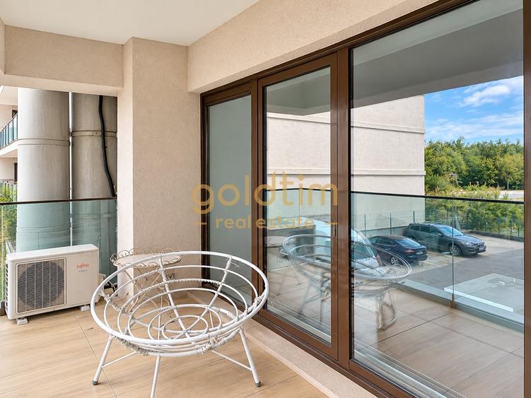 Apartament cu 3 camere semidecomandat, mobilat în Pipera