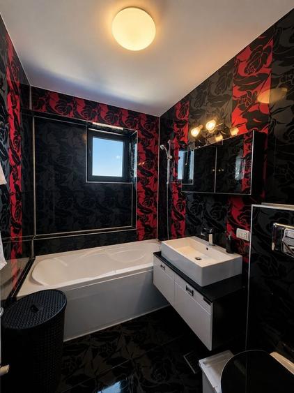 Apartament cu 3 camere decomandat în 13 Septembrie