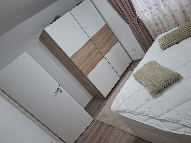 Apartament cu 2 camere nedecomandat în Teilor