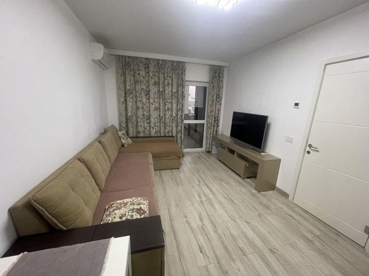 Apartament cu 2 camere decomandat în Tătărași