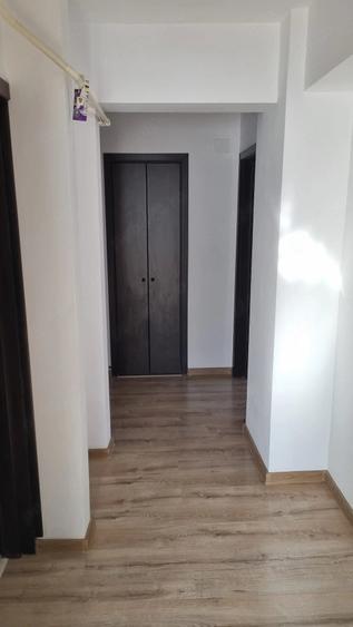 Apartament cu 2 camere decomandat în Zahana