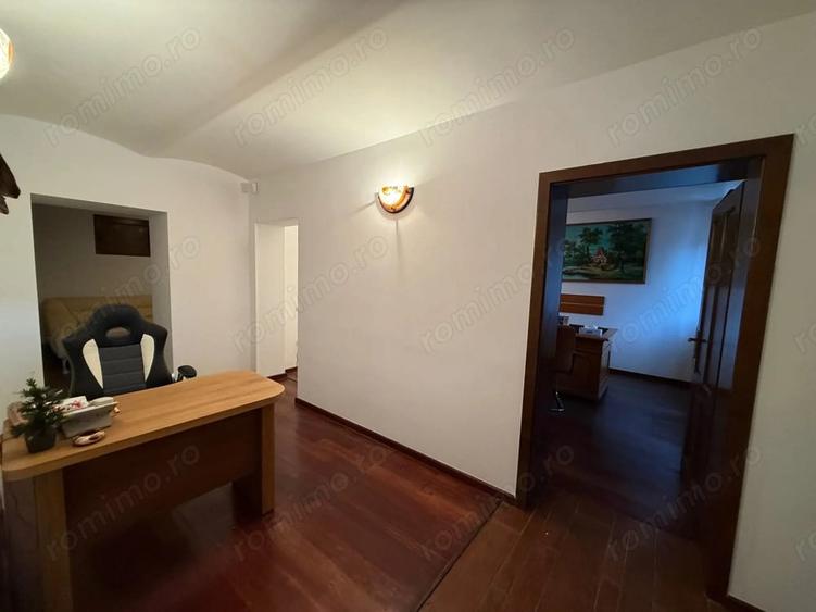 Spațiu comercial, de 90 mp, în Barițiu