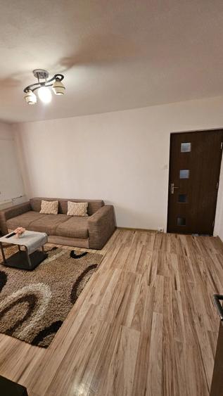 Proprietar inchiriez apartament cu 2 camere | Complex Studen?esc Olimpia Stadion - 2