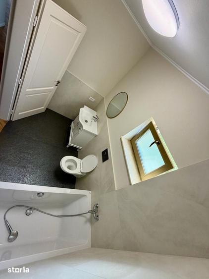 Casă cu 3 camere cu Teren 418 Mp în Cetate