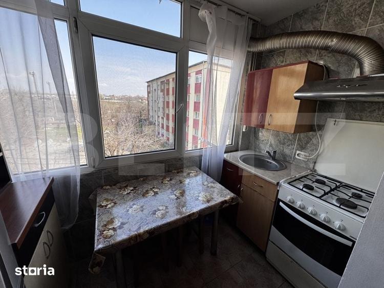 Apartament cu 2 camere decomandat în Cornitoiu