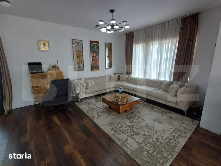 Casă cu 6 camere cu Teren 675 Mp în Moara