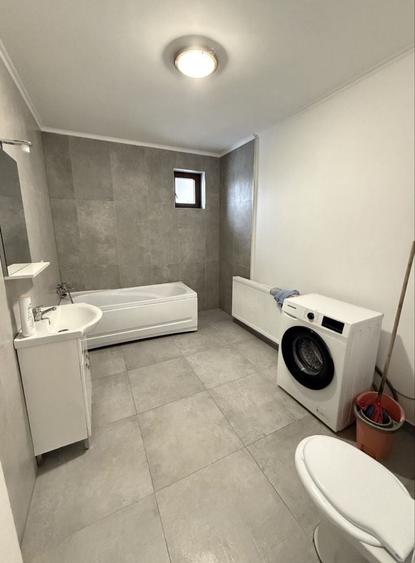 Casă cu 3 camere în Central