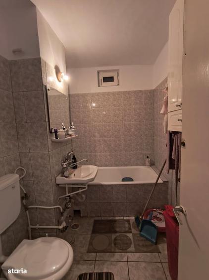 Apartament cu 3 camere, mobilat în Gara