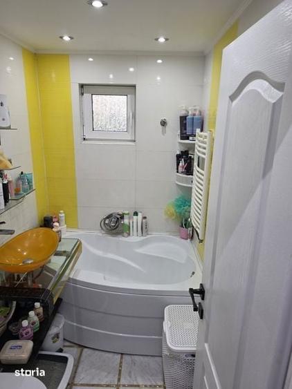 De vanzare, apartament cu 3 camere, zona Zimbru - 8