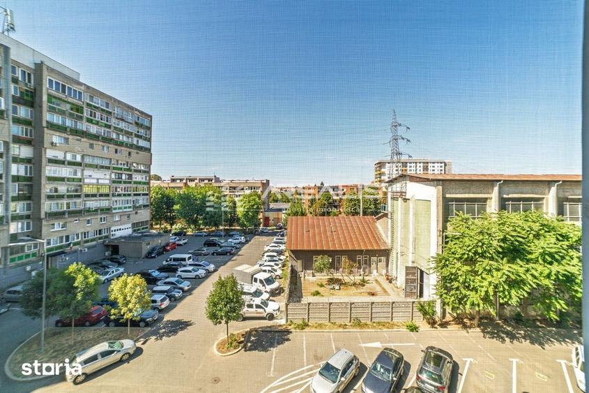 Apartament cu 3 camere în Malul Mureșului