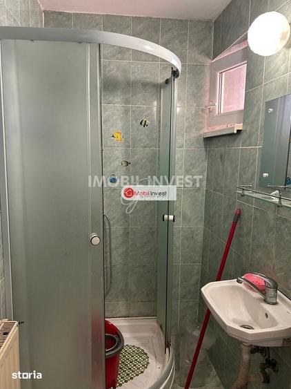 Apartament cu 2 camere, etaj 3, baie cu geam, zona Cetate - 2
