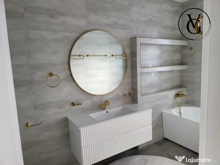 Apartament cu 4 camere decomandat în Central