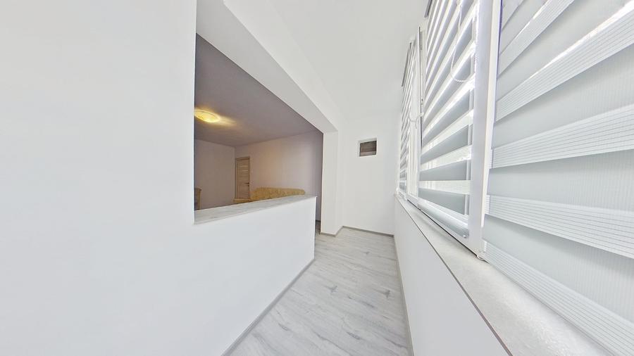 Apartament cu 2 camere semidecomandat în Aurel Vlaicu