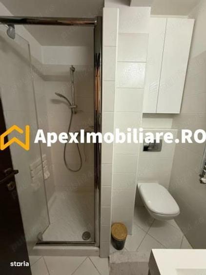 Garsonieră decomandată în Universitate