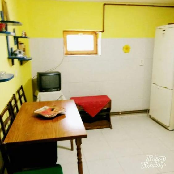 Casă cu 5 camere în Central