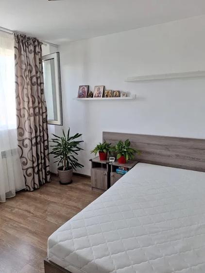 Apartament cu 3 camere circular, mobilat în Drumul Taberei — fotografia 3