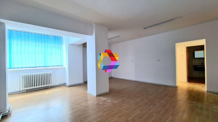 Spațiu birouri de vânzare Brașov - 72 mp  # spatii-comerciale-brasov.ro - 1