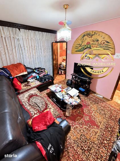 Apartament cu 2 camere semidecomandat în Calea București