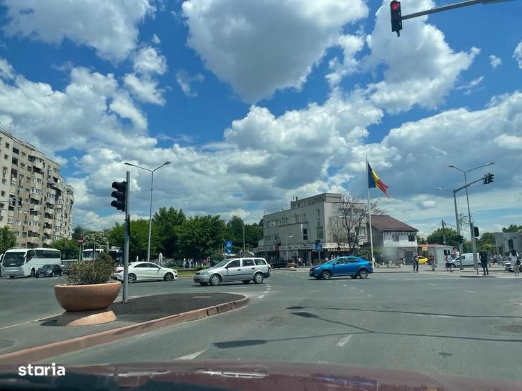 Spațiu comercial, în Apărătorii Patriei