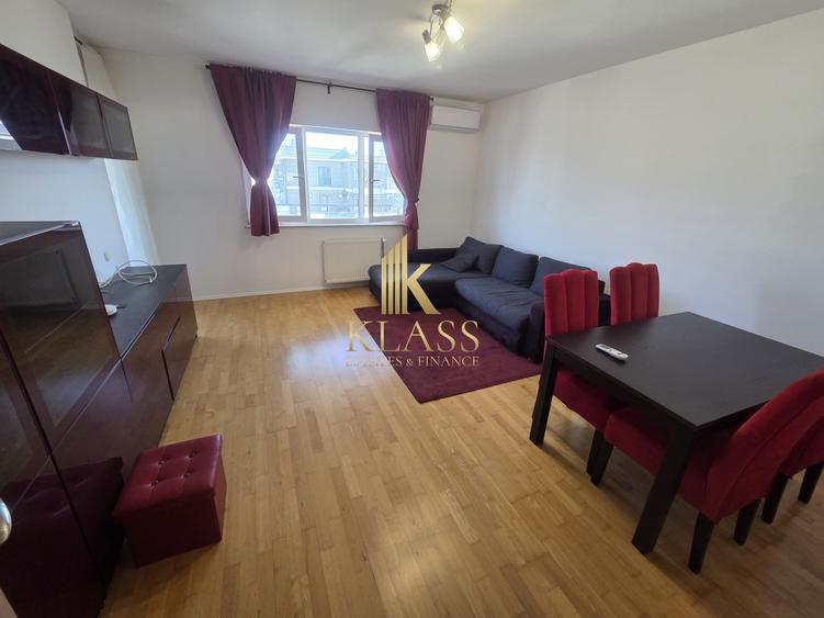 Apartament cu 3 camere, mobilat în Tei