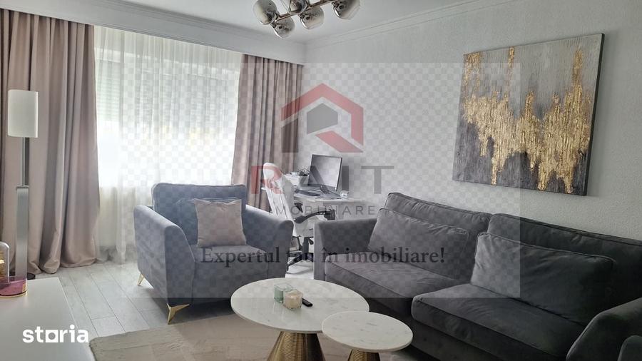 Apartament cu 2 camere decomandat în Central