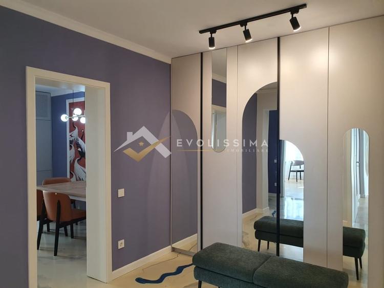 Apartament cu 3 camere decomandat, mobilat în Dealul Cetății