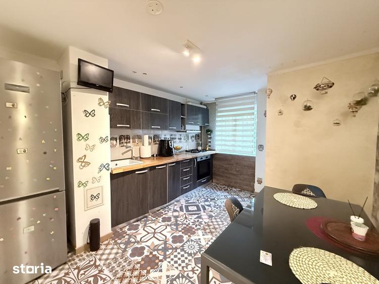 Apartament cu 3 camere în Rahova