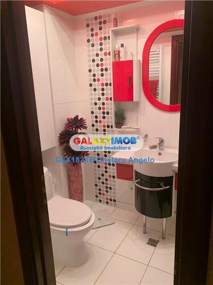 Apartament cu 5 camere decomandat, mobilat în Central