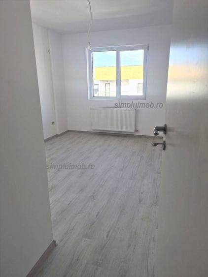 Apartament cu 2 camere decomandat în Vest