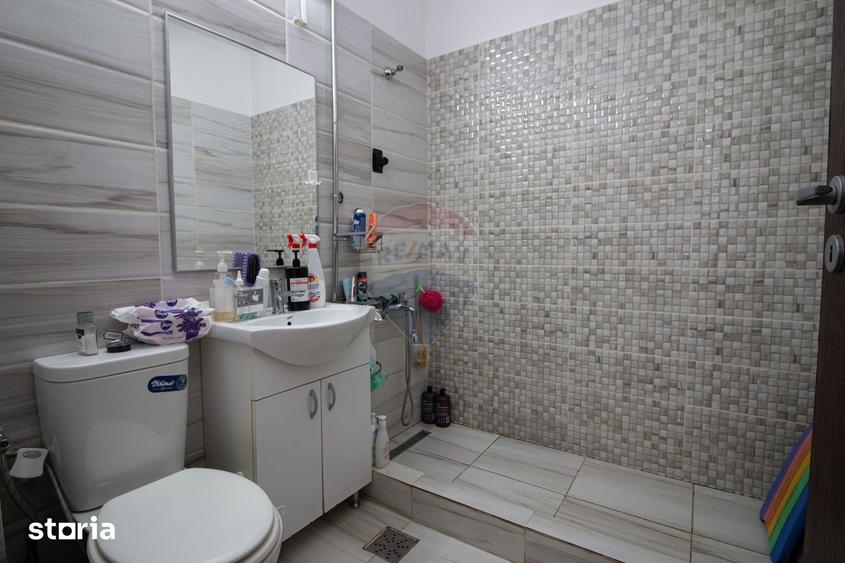 Apartament cu 2 camere decomandat în Chitila
