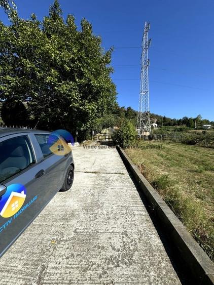 Teren intravilan de 2217 mp, în Viișoara