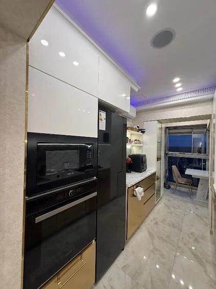 Apartament cu 5 camere decomandat în Parcul Carol