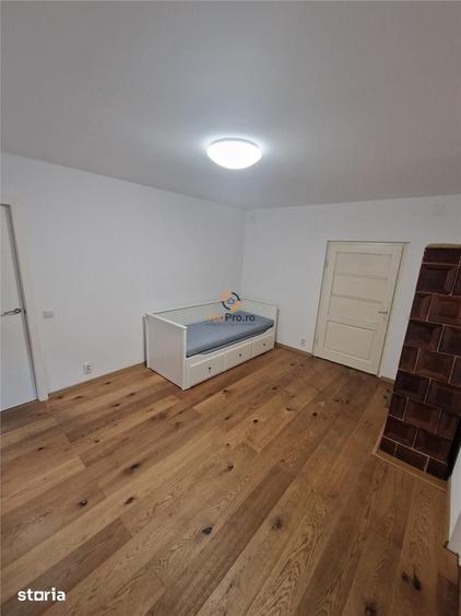 Casă cu 3 camere cu Teren 100 Mp în Moșnița Nouă