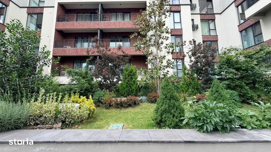 Apartament cu 3 camere în Barbu Văcărescu