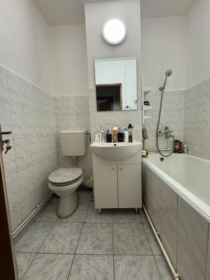 Apartament cu 2 camere decomandat, mobilat în Alexandru cel Bun