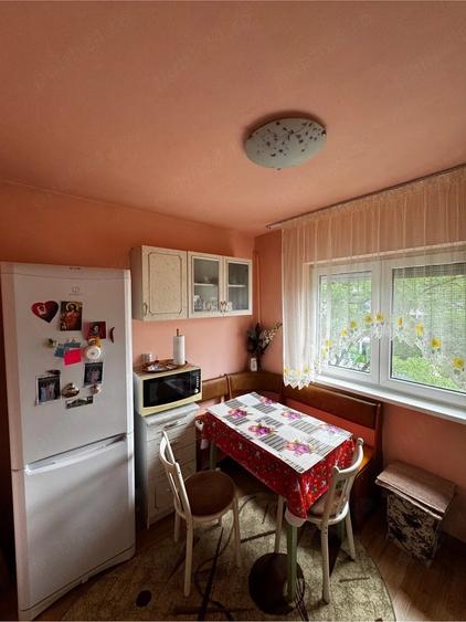 Apartament cu 2 camere semidecomandat în Rogerius