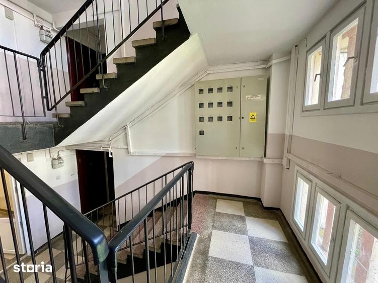 Apartament cu 2 camere semidecomandat în Central
