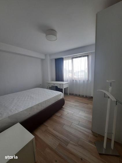 Apartament cu 3 camere decomandat în Calea Dumbrăvii