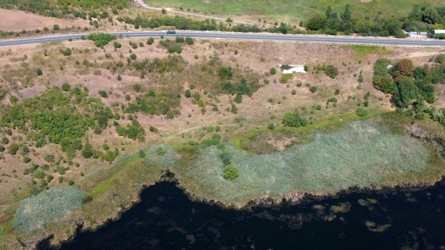 Teren langa lac Naipu - 2