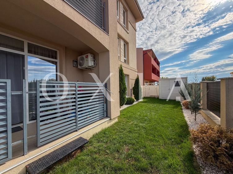 Apartament cu 3 camere semidecomandat, mobilat în Giroc