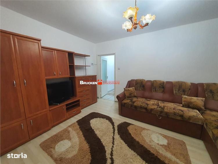 Apartament cu 3 camere nedecomandat în Central