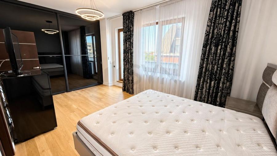 Apartament cu 3 camere semidecomandat, mobilat în Herăstrău