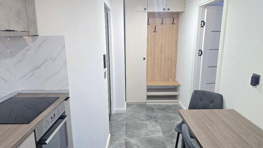 Apartament cu 2 camere semidecomandat în Zamfirescu