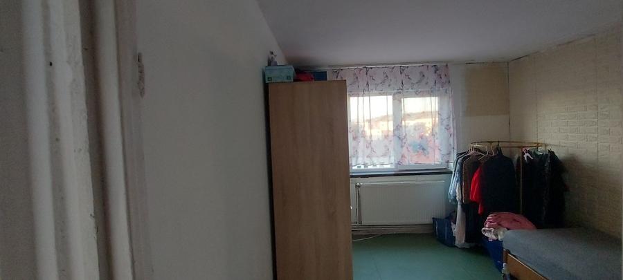Apartament cu 2 camere nedecomandat în Central