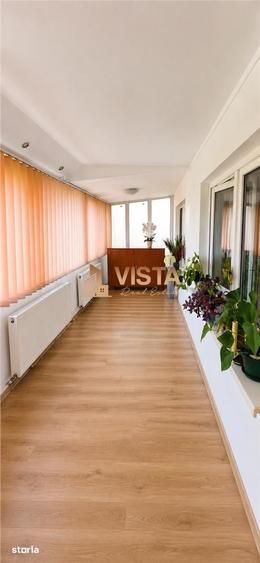 Apartament cu 3 camere în Florilor