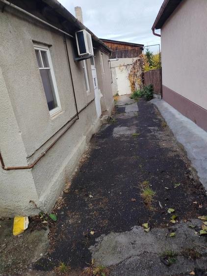 Spațiu comercial, de 210 mp, în Gruia