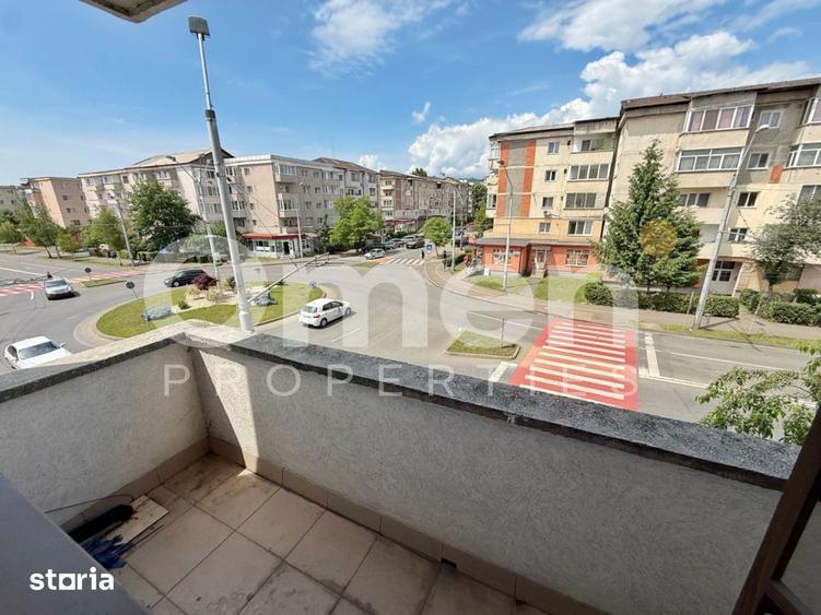 Apartament cu 3 camere decomandat, mobilat în Vasile Alecsandri