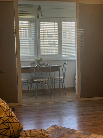 Apartament cu 2 camere, mobilat în Dacia